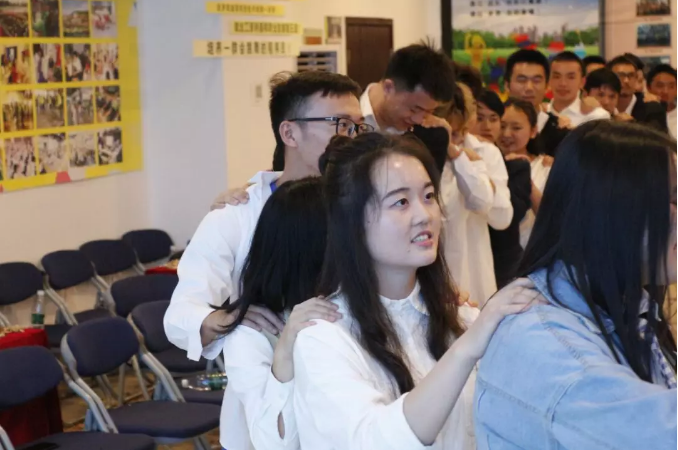 重庆足下软件学院