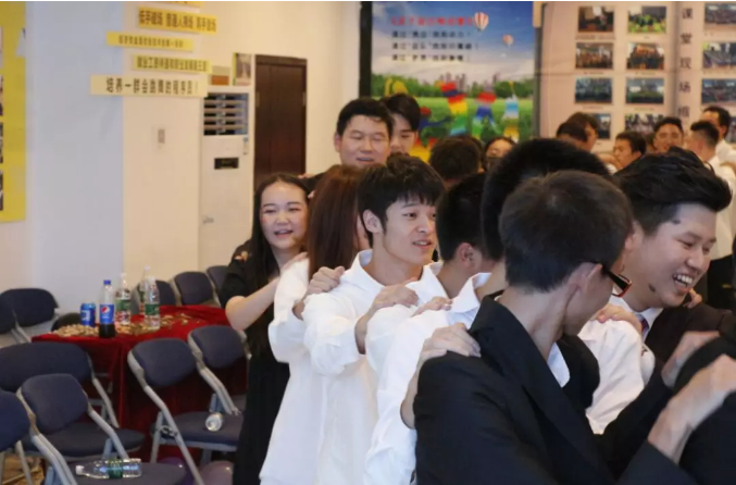 重庆足下软件学院