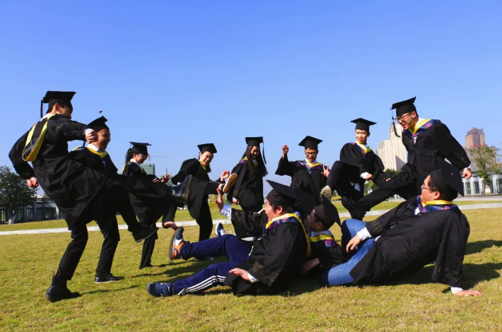 重庆足下软件学院