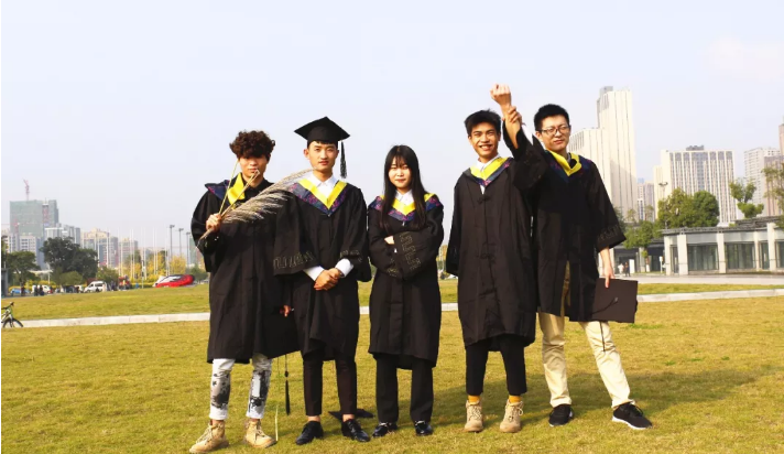 重庆足下软件学院