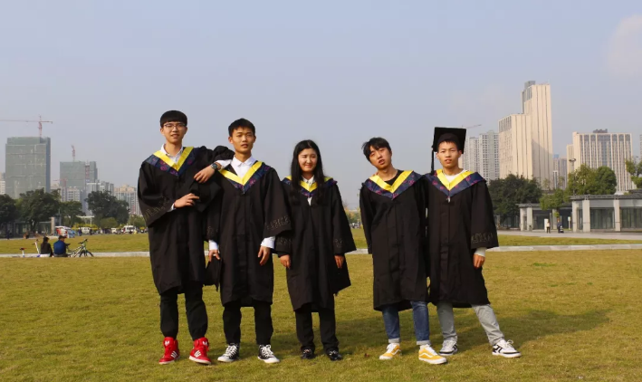 重庆足下软件学院