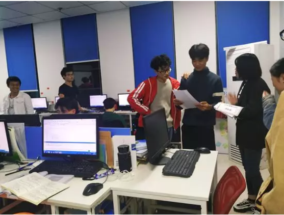 重庆足下软件学院