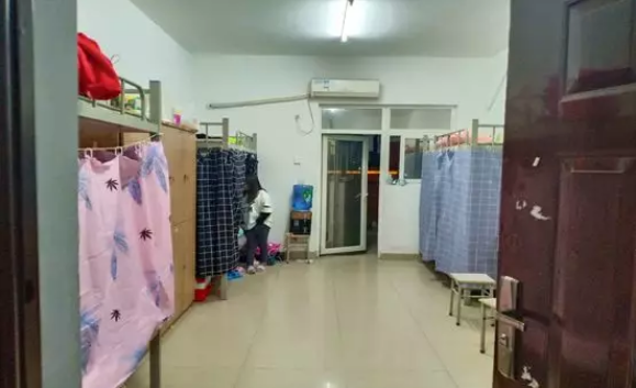 重庆足下软件学院