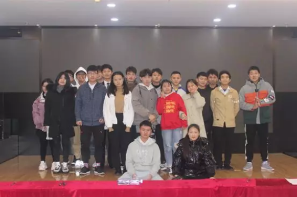 重庆足下软件学院