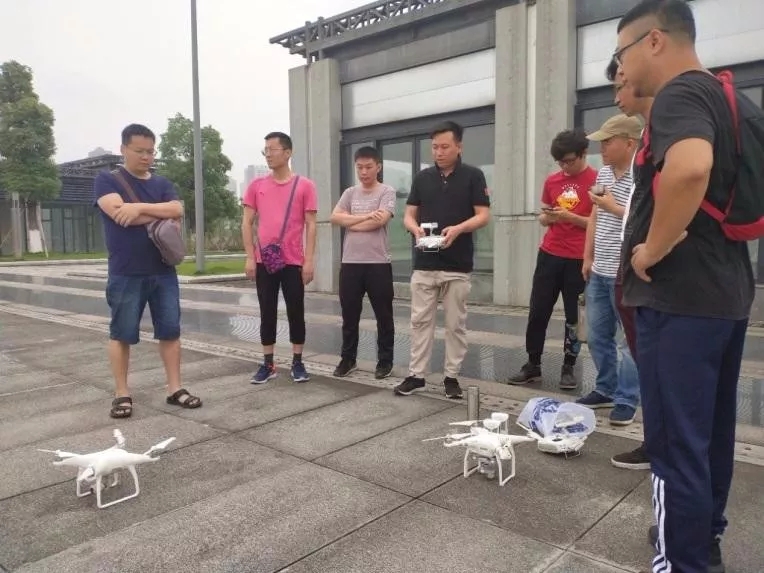 重庆足下软件学院